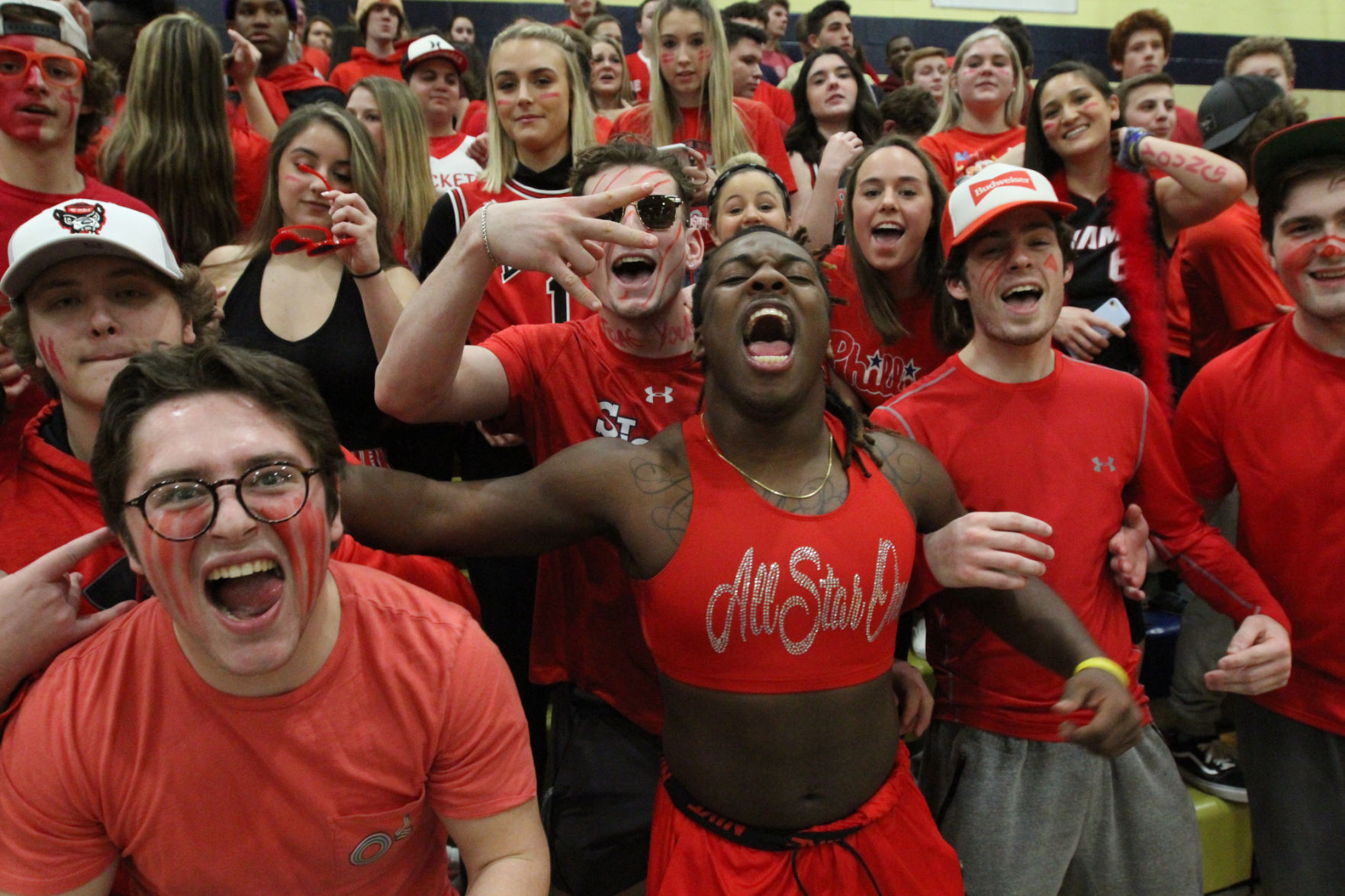 Holy Spirit Mainalnd boys basketball